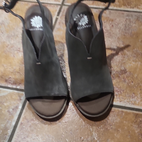 Yellow Box Shoes - Yellow Box Women's Carlee Dark Gray Open-Toe Sandals